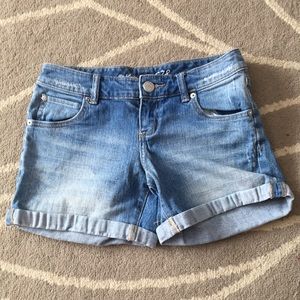 Limited cuffed distressed jeans shorts size 2